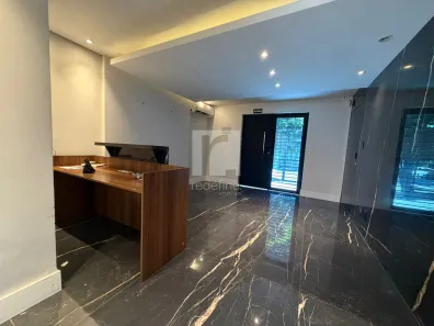 Ponto Comercial para alugar, 220m² no Vila Olímpia, São Paulo