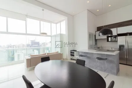 Apartamento com 2 Quartos para alugar, 134m² no Cerqueira César, São Paulo