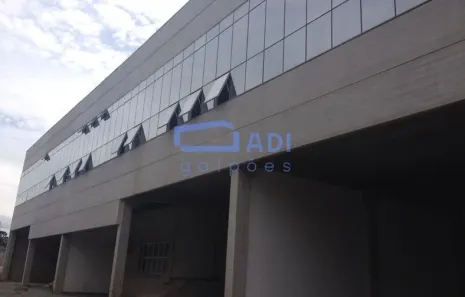 Galpão/Depósito/Armazém para alugar, 1600m² no Centro, Jandira