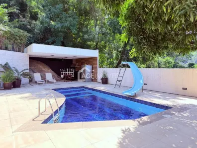 Casa de Condomínio com 5 Quartos à venda, 600m² no Itaipu, Niterói