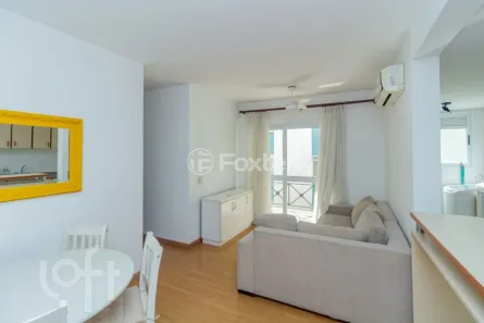 Apartamento com 3 Quartos à venda, 80m² no Santo Antônio, Porto Alegre