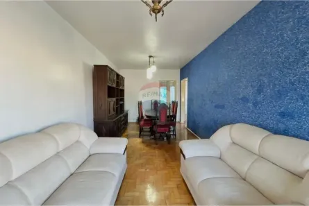 Apartamento com 3 Quartos para alugar, 75m² no Centro, Santa Maria