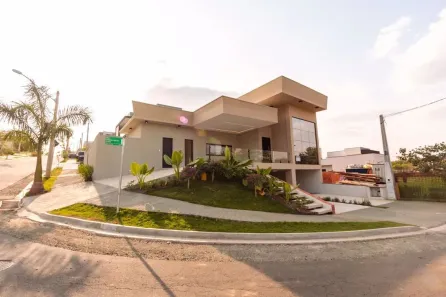 Casa com 3 Quartos à venda, 330m² no Jardim Piemonte, Indaiatuba