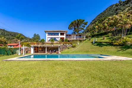 Casa de Condomínio com 4 Quartos à venda, 577m² no Carlos Guinle, Teresópolis