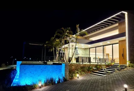 Casa de Condomínio com 3 Quartos para alugar, 325m² no Ecovillas do Lago, Sertanópolis
