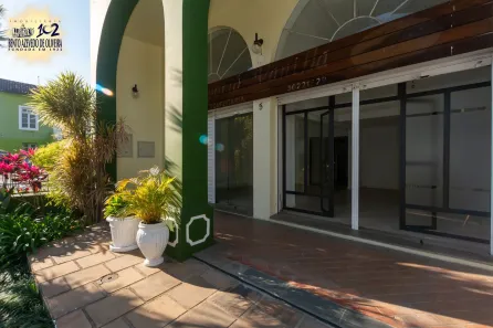 Ponto Comercial para alugar, 90m² no Tristeza, Porto Alegre