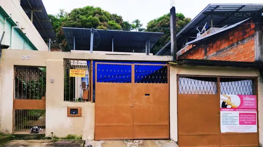 Casa com 2 Quartos à venda, 180m² no Parque Independência, Juiz de Fora