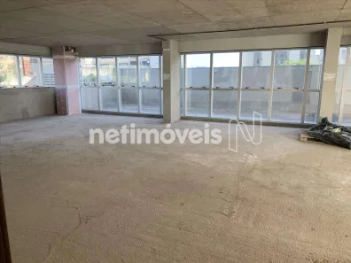 Ponto Comercial para alugar, 300m² no Santa Efigênia, Belo Horizonte
