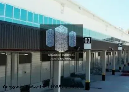 Galpão/Depósito/Armazém para alugar, 1910m² no Padroeira, Osasco