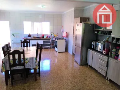 Fazenda/Sítio com 3 Quartos à venda, 260m² no Chácara Fernão Dias, Bragança Paulista