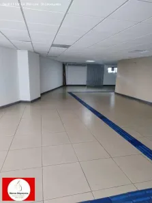 Imóvel Comercial com 1 Quarto para alugar, 10200m² no Imbuí, Salvador