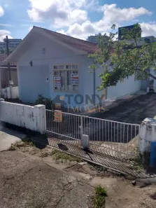 Lote/Terreno com 1 Quarto à venda, 300m² no Itacorubi, Florianópolis