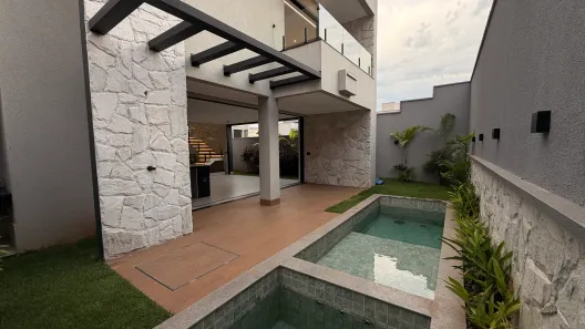 Casa de Condomínio com 4 Quartos à venda, 218m² no Jardins Capri, Senador Canedo