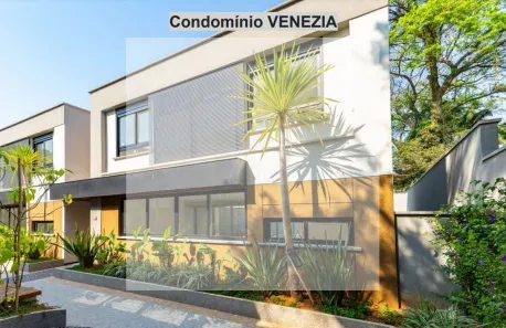 Casa de Condomínio com 4 Quartos à venda, 250m² no Santo Amaro, São Paulo