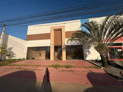 Ponto Comercial para alugar, 320000m² no Centro, Araruama