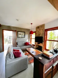 Casa com 2 Quartos para alugar, 80m² no Itaipava, Petrópolis