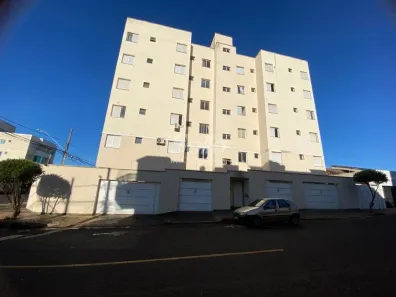 Apartamento com 2 Quartos para alugar, 60m² no Santa Mônica, Uberlândia