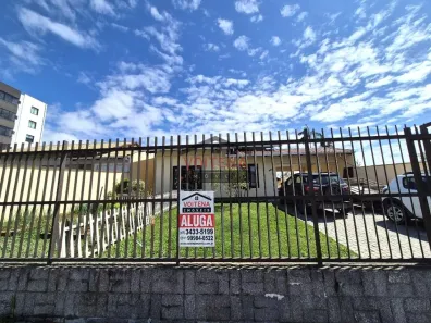 Casa com 1 Quarto para alugar, 123m² no Floresta, Joinville