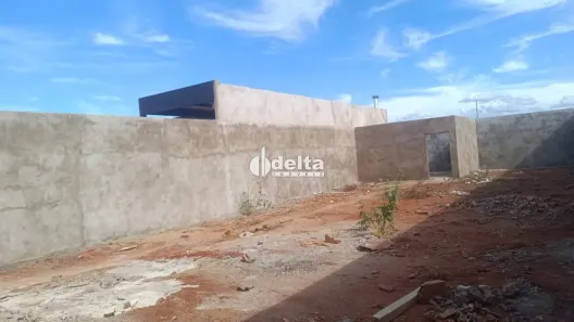 Lote/Terreno à venda, 250m² no Loteamento Luizote de Freitas IV, Uberlândia