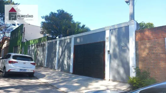 Casa com 3 Quartos à venda, 300m² no Parque Maria Helena, São Paulo