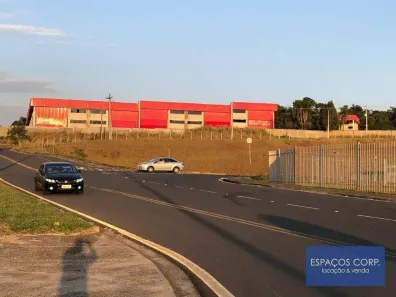 Galpão/Depósito/Armazém para alugar, 2600m² no Centro, Sorocaba