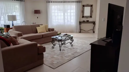 Sobrado com 3 Quartos à venda, 226m² no Aristocrata, São José dos Pinhais