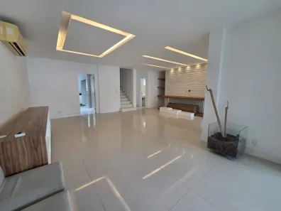 Casa de Condomínio com 5 Quartos à venda, 265m² no Vargem Grande, Rio de Janeiro