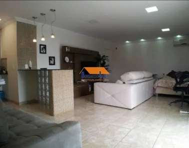 Casa com 2 Quartos à venda, 360m² no Sagrada Família, Belo Horizonte