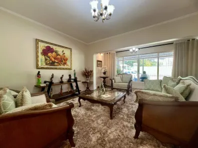 Casa com 3 Quartos à venda, 362m² no Jardim Satélite, São José dos Campos