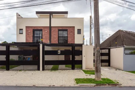 Casa de Condomínio com 3 Quartos à venda, 139m² no Uberaba, Curitiba