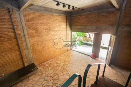 Casa com 3 Quartos para alugar, 167m² no Jardim Paulistano, São Paulo