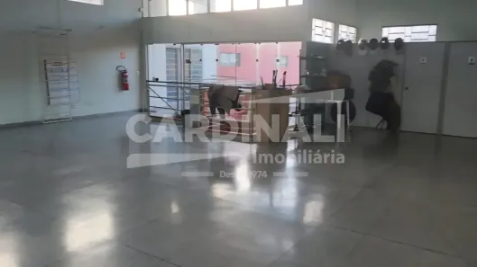 Sala Comercial para alugar, 90m² no Jardim São Carlos, São Carlos