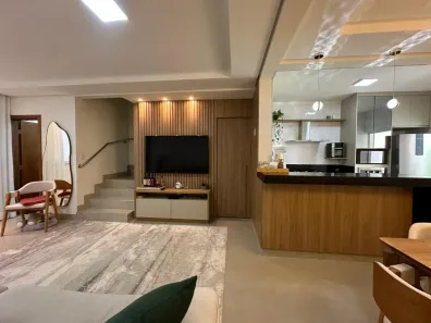 Casa com 3 Quartos à venda, 154m² no Grand Ville, Uberlândia