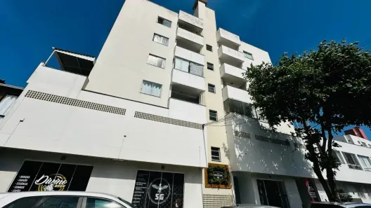 Apartamento com 2 Quartos à venda, 67m² no Municípios, Balneário Camboriú