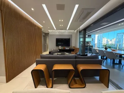 Apartamento com 3 Quartos à venda, 131m² no Cidade Monções, São Paulo