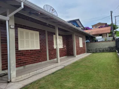 Casa com 3 Quartos à venda, 186m² no Centro, Barra Velha