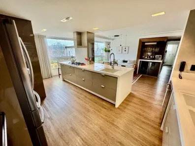 Apartamento com 3 Quartos à venda, 134m² no Campinas, São José