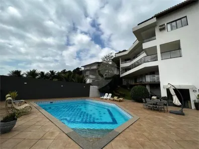 Casa com 8 Quartos à venda, 920m² no Praia do Morro, Guarapari