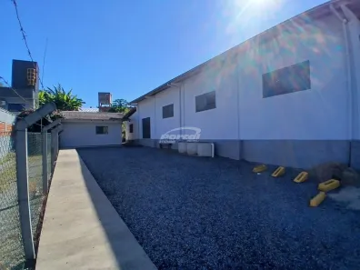 Galpão/Depósito/Armazém para alugar, 380m² no Itoupavazinha, Blumenau