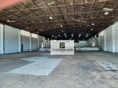 Galpão/Depósito/Armazém para alugar, 2600m² no Vila Nogueira, Diadema