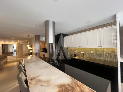 Apartamento com 3 Quartos para alugar, 141m² no Anita Garibaldi, Joinville