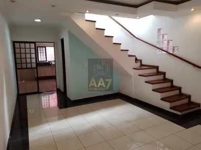 Sobrado com 4 Quartos à venda, 176m² no Parque Ipê, São Paulo