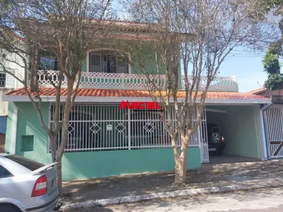 Sobrado com 4 Quartos para alugar, 200m² no Jardim Portugal, São José dos Campos