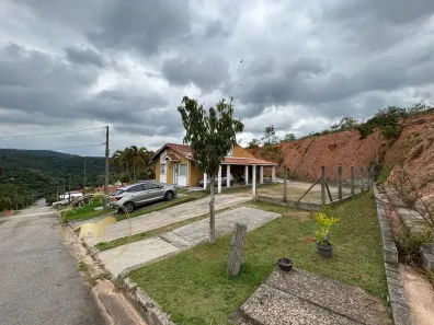 Casa com 3 Quartos à venda, 140m² no Moinho, Francisco Morato