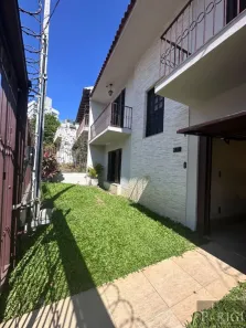 Casa com 3 Quartos à venda, 160m² no São João, Porto Alegre