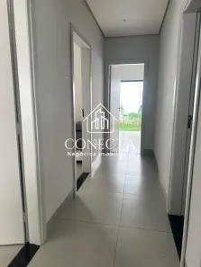 Casa com 3 Quartos para alugar, 215m² no Jardim Colina, Uberlândia