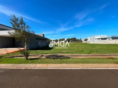 Lote/Terreno à venda, 300m² no Carimã, Foz do Iguaçu