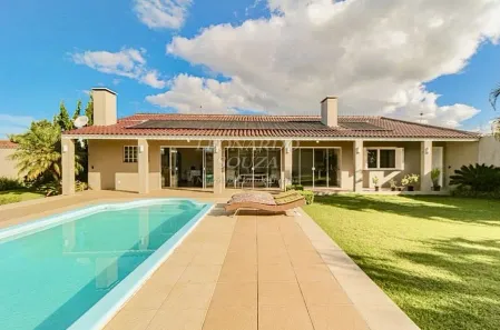 Casa com 3 Quartos à venda, 1000m² no Laranjal, Pelotas