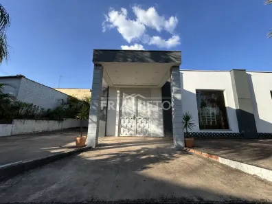 Prédio Comercial para alugar, 210m² no Chácara São Jorge, Piracicaba