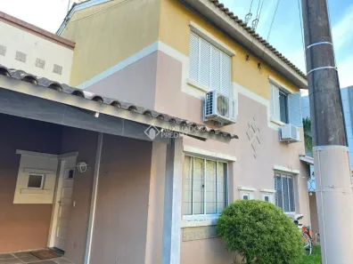 Casa de Condomínio com 4 Quartos à venda, 90m² no Centro, Canoas